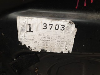 Кронштейн стеклоподъемника передней правой двери, ориг. номер 7L6837730N, Volkswagen Touareg 2002-2007