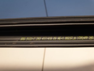 Накладка стекла передней левой двери, ориг. номер 51337393417, BMW X4 G02 2018-2021