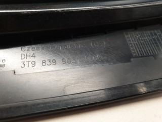 Накладка рамки двери задняя левая, ориг. номер 3T9839903, Skoda Superb 3T 2008-2013
