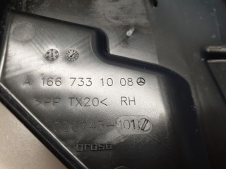 Пыльник замка задней правой двери, ориг. номер A1667331008, Mercedes GL-klasse X166 GL GLS 2012-2016