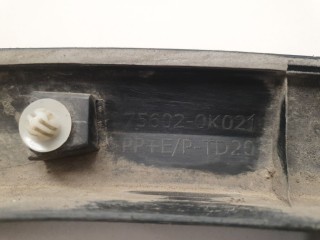Расширитель арки левый передний, ориг. номер 756020K021, Toyota Fortuner GGN155