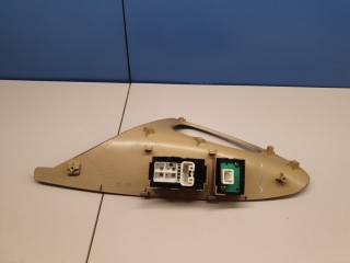 Накладка блока управления стеклоподъемниками, ориг. номер 7423106160E1, Toyota Camry V40