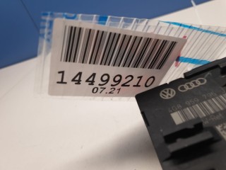 Блок комфорта задней правой двери, ориг. номер 4G8959795J, Audi A6 S6 C7
