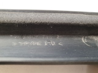 Накладка петли двери багажника левая, ориг. номер 9555517110101C, Porsche Cayenne 955 957 2002-2007