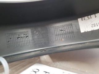 Накладка петли двери багажника правая, ориг. номер 51497403758, BMW X3 G01 G08 2017-2021