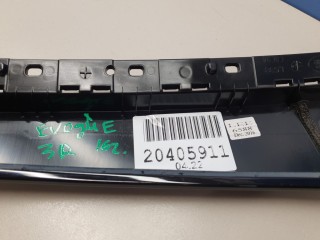 Накладка рамки двери задняя правая, ориг. номер LR050771, Land Rover Range Rover Evoque 2011-2015