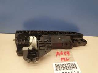 Кронштейн ручки двери передней левой, ориг. номер 4H1837885, Audi A6 S6 C7