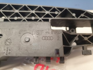 Кронштейн ручки двери передней левой, ориг. номер 4H1837885, Audi A6 S6 C7
