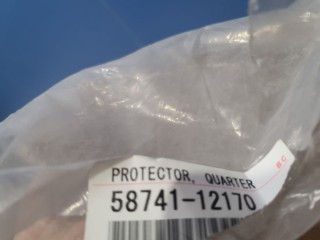 Наклейка порога задняя правая, ориг. номер 5874112170, Toyota Corolla E15 2006-2010