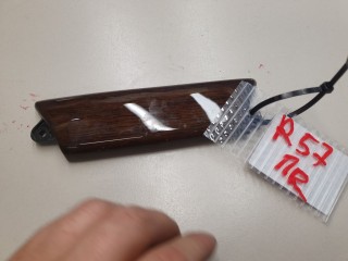 Накладка обшивки двери передней правой, ориг. номер 51417262148, Mini R57 2010-2015