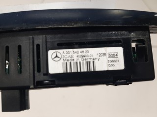 Индикатор Парктроника, ориг. номер A0015424623, Mercedes E-klasse W212 2009-2013