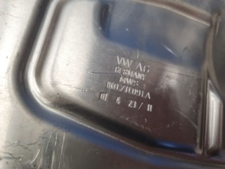 Корпус механизма переключения передач, ориг. номер 1K0711061A, Volkswagen Passat B7 2011-2015