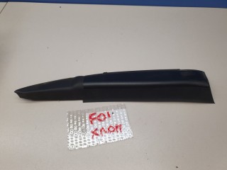 Накладка заднего фонаря левая, ориг. номер 63217206390, BMW 7 F01 F02 2008-2012
