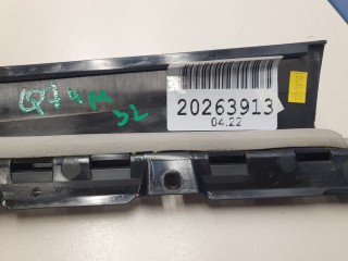Накладка рамки двери задняя левая, ориг. номер 4M0839901, Audi Q7 4M 2015-2019
