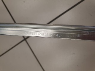 Молдинг рамки передней левой двери, ориг. номер A2216980180, Mercedes S-klasse W221 2005-2009