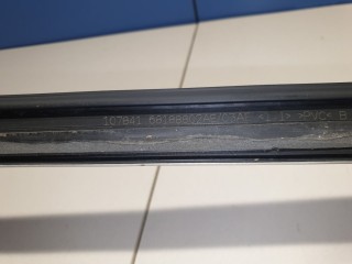 Молдинг рамки задней правой двери, ориг. номер 68188802AE, Chrysler Pacifica 2016-2020