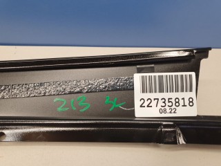 Накладка рамки двери задняя левая, ориг. номер A2136900387, Mercedes E-klasse W213 2016-2021