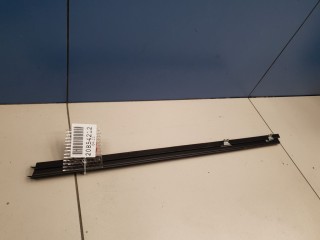 Накладка стекла передней левой двери, ориг. номер 51337258299, BMW M3 F80 2014-2018
