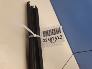 Накладка стекла передней правой двери, ориг. номер 51337336012, BMW 7 G11 G12 2015-2019