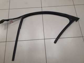 Уплотнитель стекла передней правой двери, ориг. номер 4G0837440H, Audi A6 S6 C7