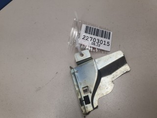 Кронштейн замка двери передний правый, ориг. номер 61718AJ000, Subaru Legacy Outback B14 2012-2014