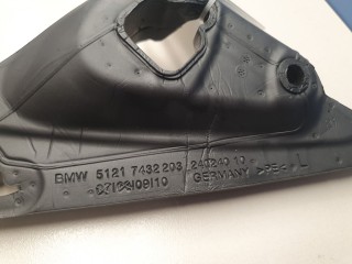 Уплотнитель крепления левого зеркала, ориг. номер 51217432203, BMW 3 G20 2018-2022