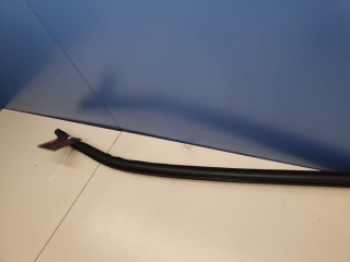 Накладка стекла передней правой двери, ориг. номер 4G0837480A, Audi A6 S6 C7
