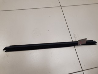 Накладка стекла передней правой двери, ориг. номер 51337336960, BMW 5 G30 F90 2016-2020