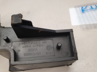 Кронштейн замка двери передний правый, ориг. номер 3M51R218B14AA, Ford Kuga 2008-2013