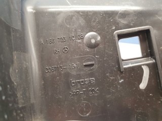 Кронштейн замка двери передний правый, ориг. номер A1667231008, Mercedes GL-klasse X166 GL GLS 2012-2016