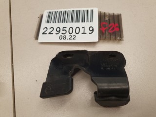 Кронштейн правого отбойника двери багажника, ориг. номер 51247342902, BMW X4 F26 2014-2018