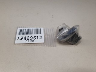 Кронштейн задней панели левый, ориг. номер 5JH813451, Skoda Rapid 2012-2017