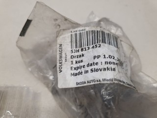 Кронштейн задней панели правый, ориг. номер 5JH813452, Skoda Rapid 2012-2017