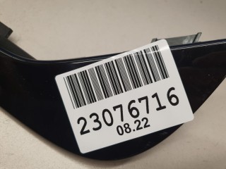 Накладка рамки двери задняя правая, ориг. номер LR082903, Land Rover Discovery 2017-2021