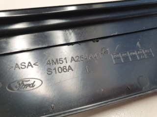 Накладка рамки двери задняя левая, ориг. номер 4M51A254A41, Ford Focus 2.5 2007-2011