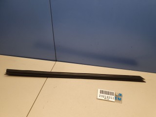 Накладка стекла передней левой двери, ориг. номер 51337066603, BMW 1 E81 E87 2007-2011