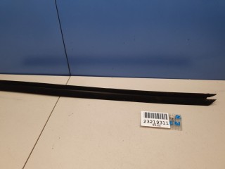 Накладка стекла передней левой двери, ориг. номер 51337066603, BMW 1 E81 E87 2007-2011
