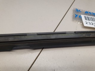 Накладка стекла передней левой двери, ориг. номер 24468022, Opel Astra H 2006-2014