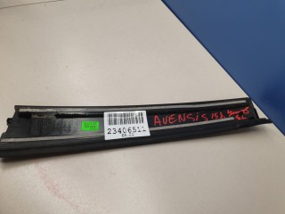 Накладка рамки двери задняя левая, ориг. номер 7570805010, Toyota Avensis T27 2011-2015