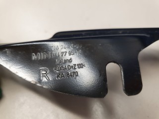 Кронштейн рамки фонаря правый, ориг. номер 51247167446, Mini Clubman R55 2010-2014