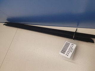 Накладка стекла передней левой двери, ориг. номер 51337336959, BMW 5 G30 F90 2016-2020