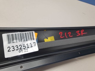 Накладка рамки двери задняя правая, ориг. номер A2126900487, Mercedes E-klasse W212 2009-2013