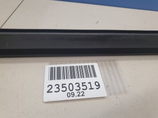 Накладка стекла передней правой двери, ориг. номер 51337336960, BMW 5 G30 F90 2016-2020