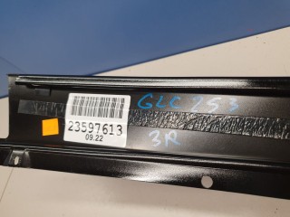 Накладка рамки двери задняя правая, ориг. номер A2536900487, Mercedes GLC-klasse X253 2015-2019