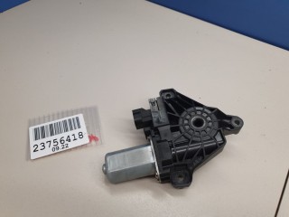 Моторчик стеклоподъёмника задний правый, ориг. номер 68268767AA, Jeep Renegade BU