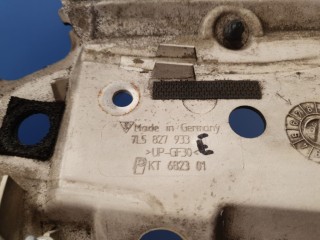 Кронштейн спойлера двери багажника, ориг. номер 95551293303, Porsche Cayenne 955 957 2002-2007