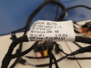 Жгут проводов двери багажника, ориг. номер 3V9971147G, Skoda Superb 3V