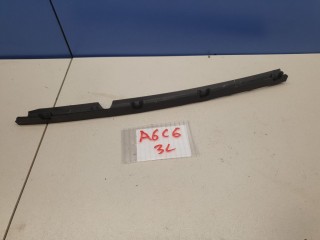 Кронштейн уплотнителя двери задней левой, ориг. номер 4F0833345, Audi A6 C6 Allroad quattro 2008-2011