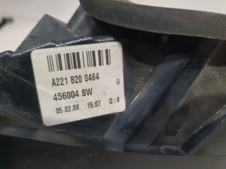 Фонарь на крыло правый, ориг. номер A2218200464, Mercedes S-klasse W221 2005-2009