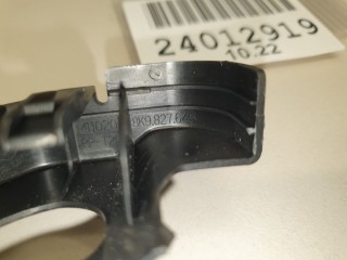 Кронштейн замка багажника, ориг. номер 8K9827645, Audi A6 C7 Allroad quattro 2014-2019
